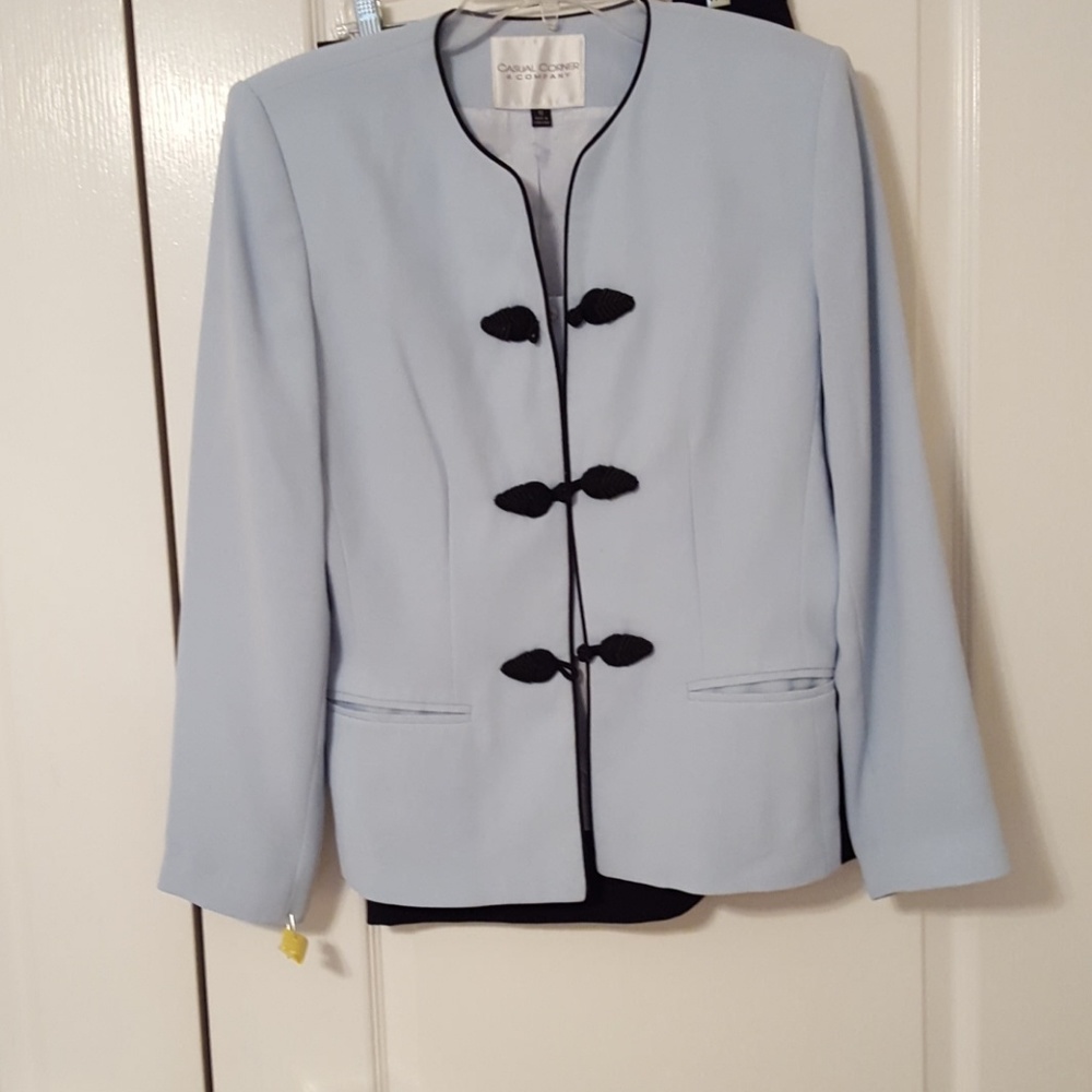 Suit
